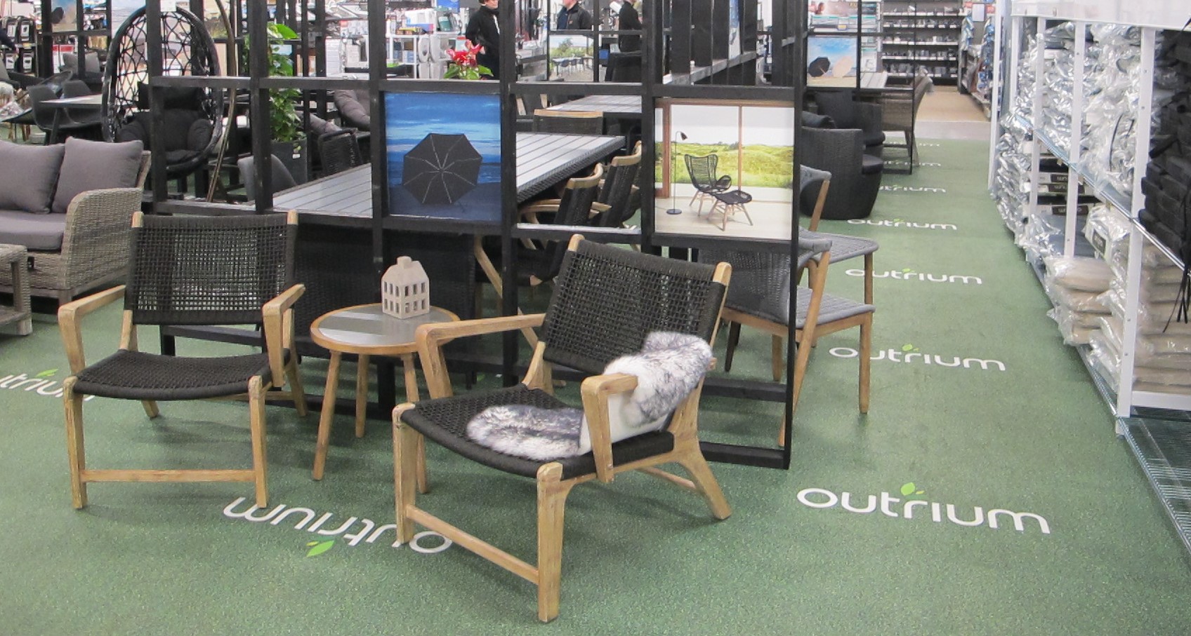 Wand- und Bodengestaltung für Messen und Messestände