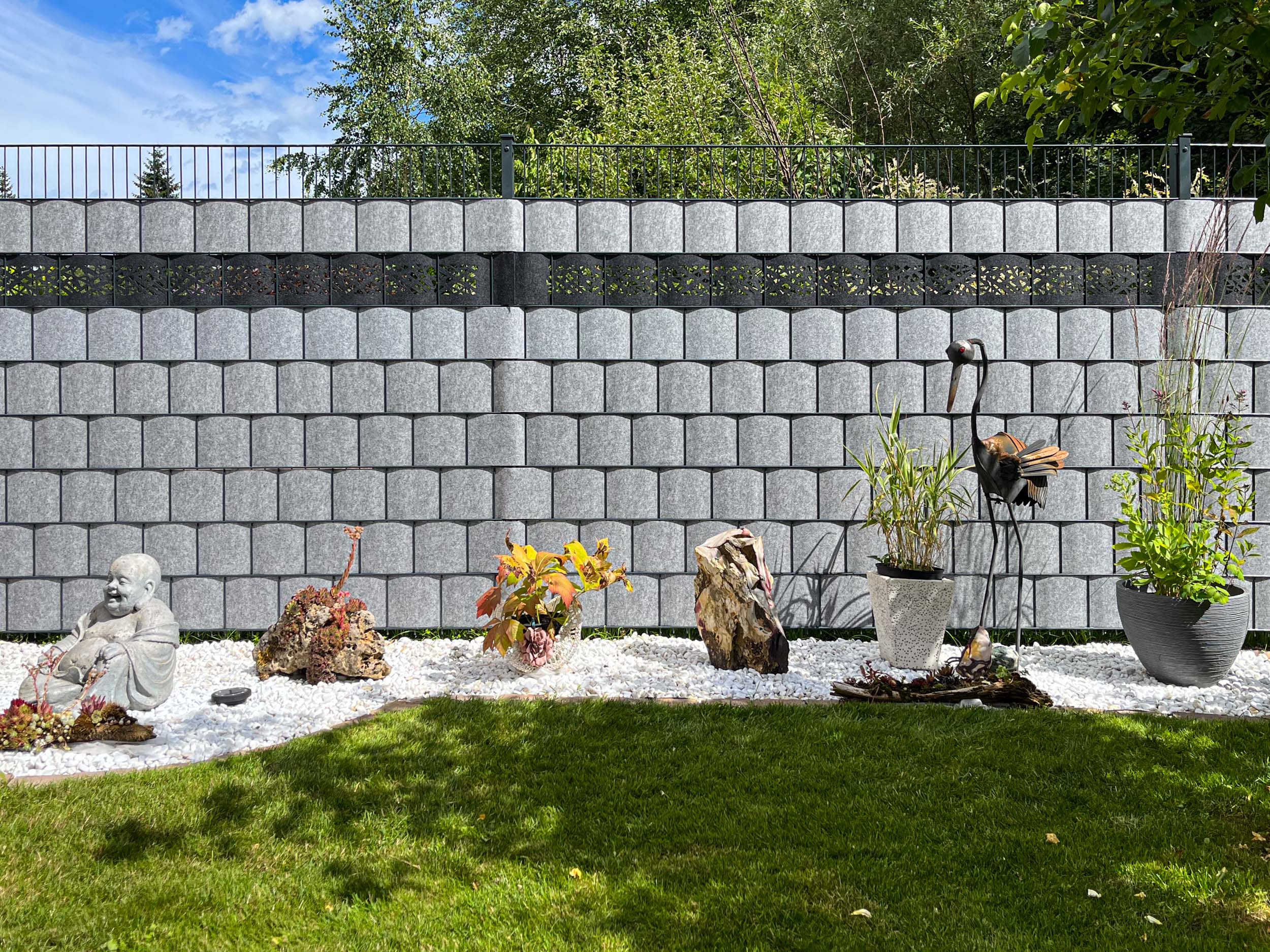 Hinterhof, Hof, Mauer, Pflanze, Person