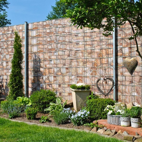 Sandstein Neutral - Bedruckter Sichtschutz Zaun im Garten